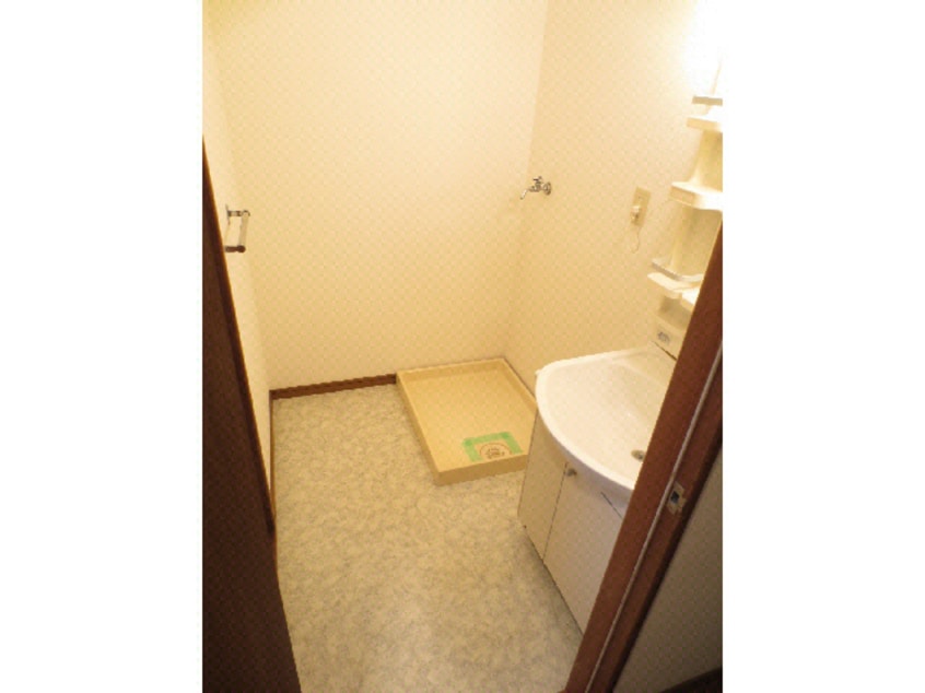  リバーサイド幸泉