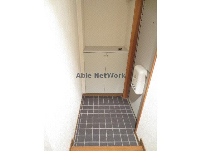 玄関 リバーサイド幸泉