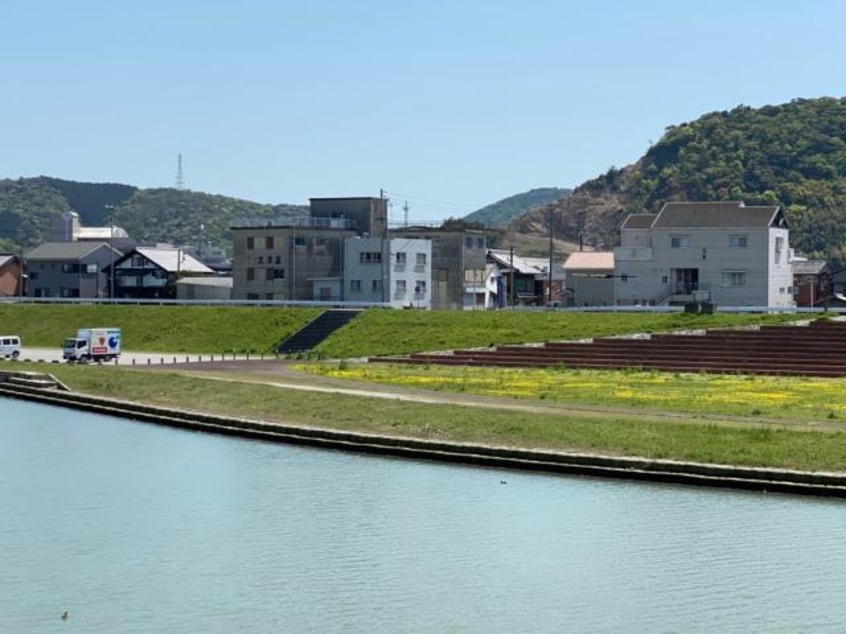 浜の浦緑地(公園)まで2006m エスペランスＡ