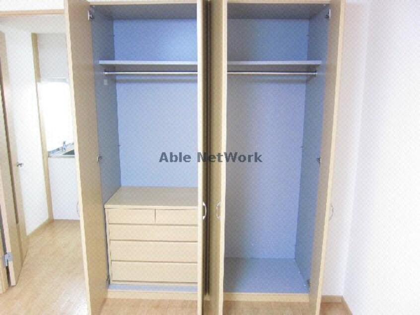 クローゼット サンコート・コーダ