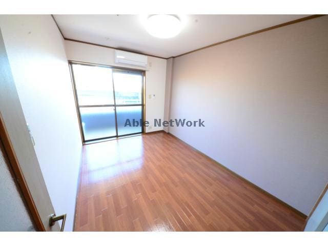  ハイツレーベン