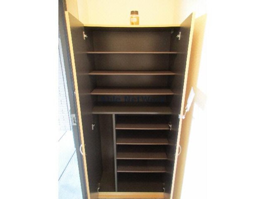 シューズボックス ディアコート Ａ棟