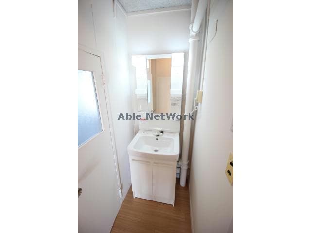  ヴィラナリー小松島