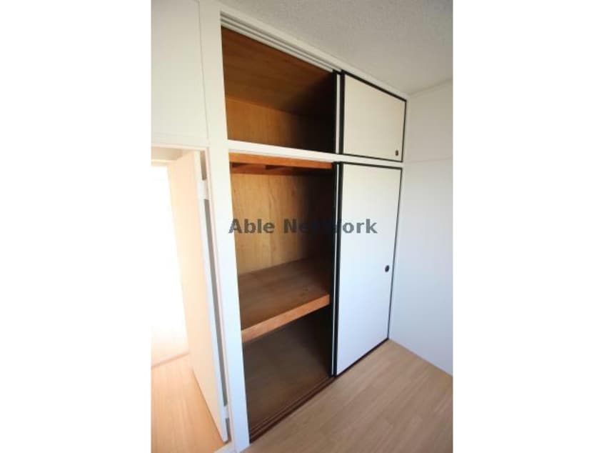  ヴィラナリー小松島