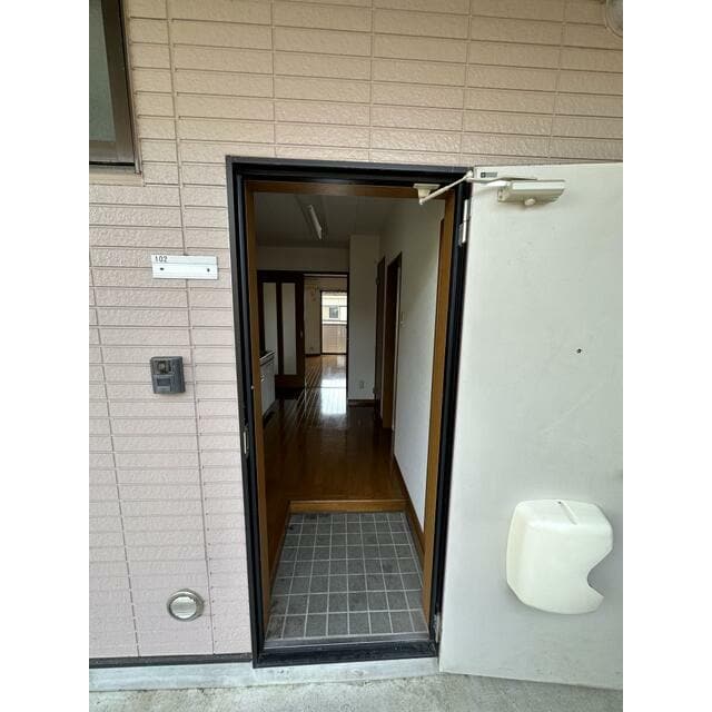 ※別のお部屋の写真です。 ハイツ岡田II