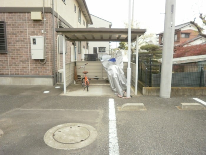 駐輪場 メゾン・クレール　C
