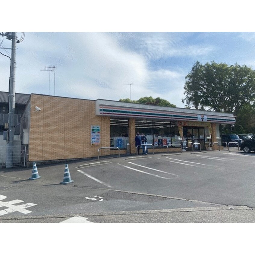 セブンイレブン東今泉町店(コンビニ)まで850m グレースII