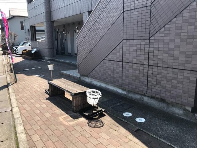 外観写真（昼） メルヴェーユ