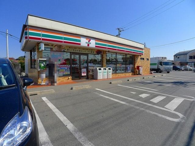 セブンイレブン由良店まで490m ピアチェＡ