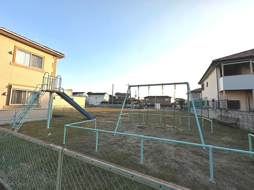 目の前には公園があります♪ ファンタジアIII