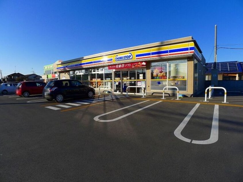 ﾐﾆｽﾄｯﾌﾟ 太田南矢島町店(コンビニ)まで661m ファンタジアIII