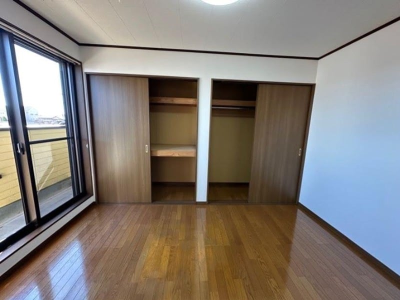 南側洋室収納 ラ・フォーレ１２２