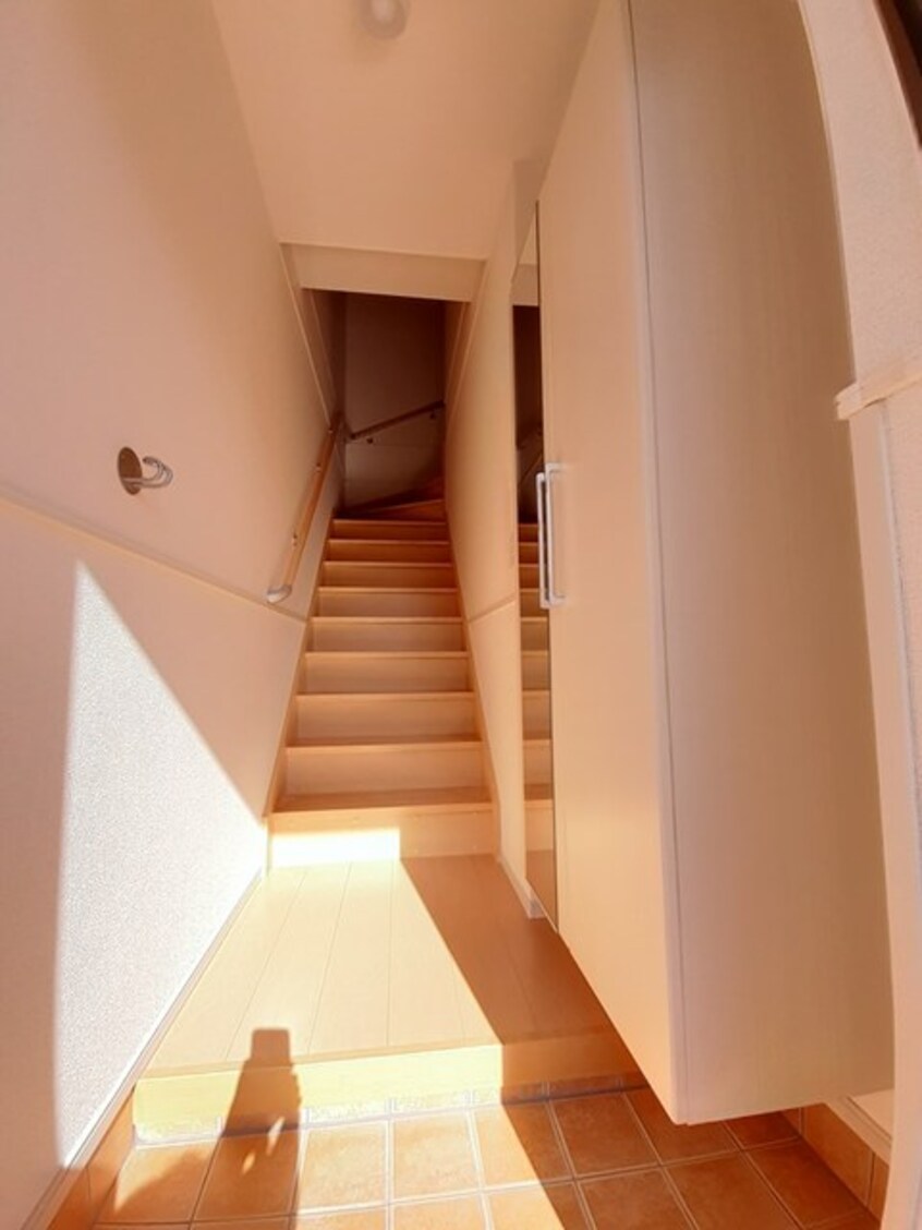  エテルノ・サーブ　Ｂ