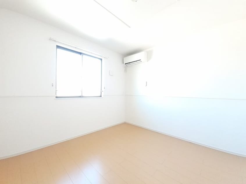  エテルノ・サーブ　Ｂ