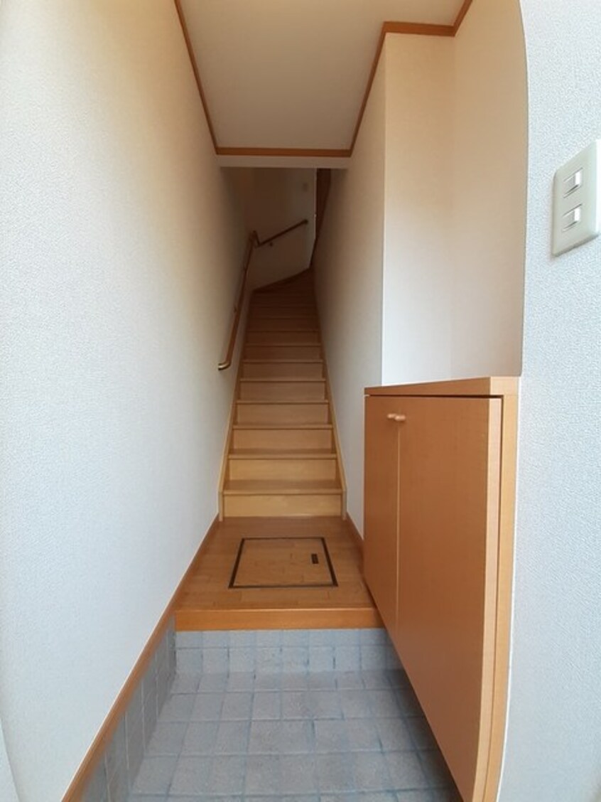  イーストニュータウンＡ