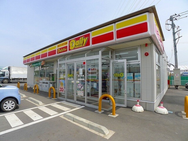 デイリーヤマザキ太田上小林店まで1400m イーストニュータウンＡ
