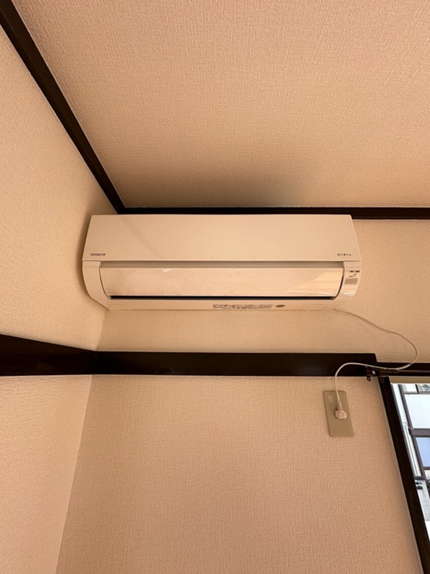 南東側洋室エアコン ミユキプレイス大泉城之内
