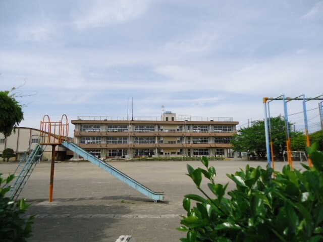 太田市立沢野小学校まで648ｍ フォルチュンヌ