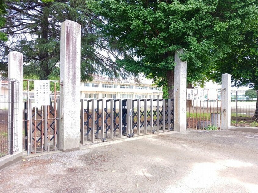 太田市立太田小学校まで1300m オークガーデン　I