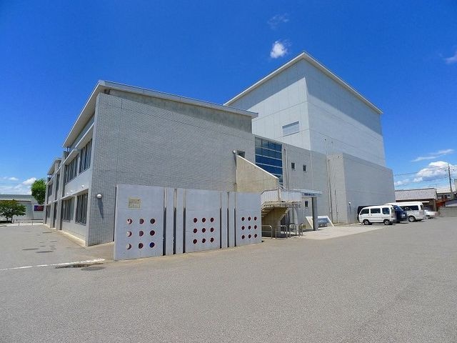 太田市尾島行政センターまで1400m ピュア　チェリー