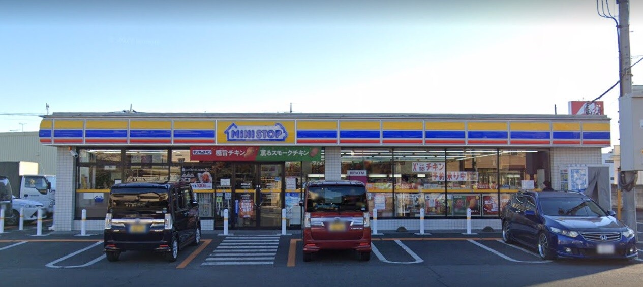 ﾐﾆｽﾄｯﾌﾟ 太田浜町店(コンビニ)まで440m カーサフォーレ