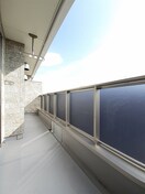  シャトー　ドゥ　湊V