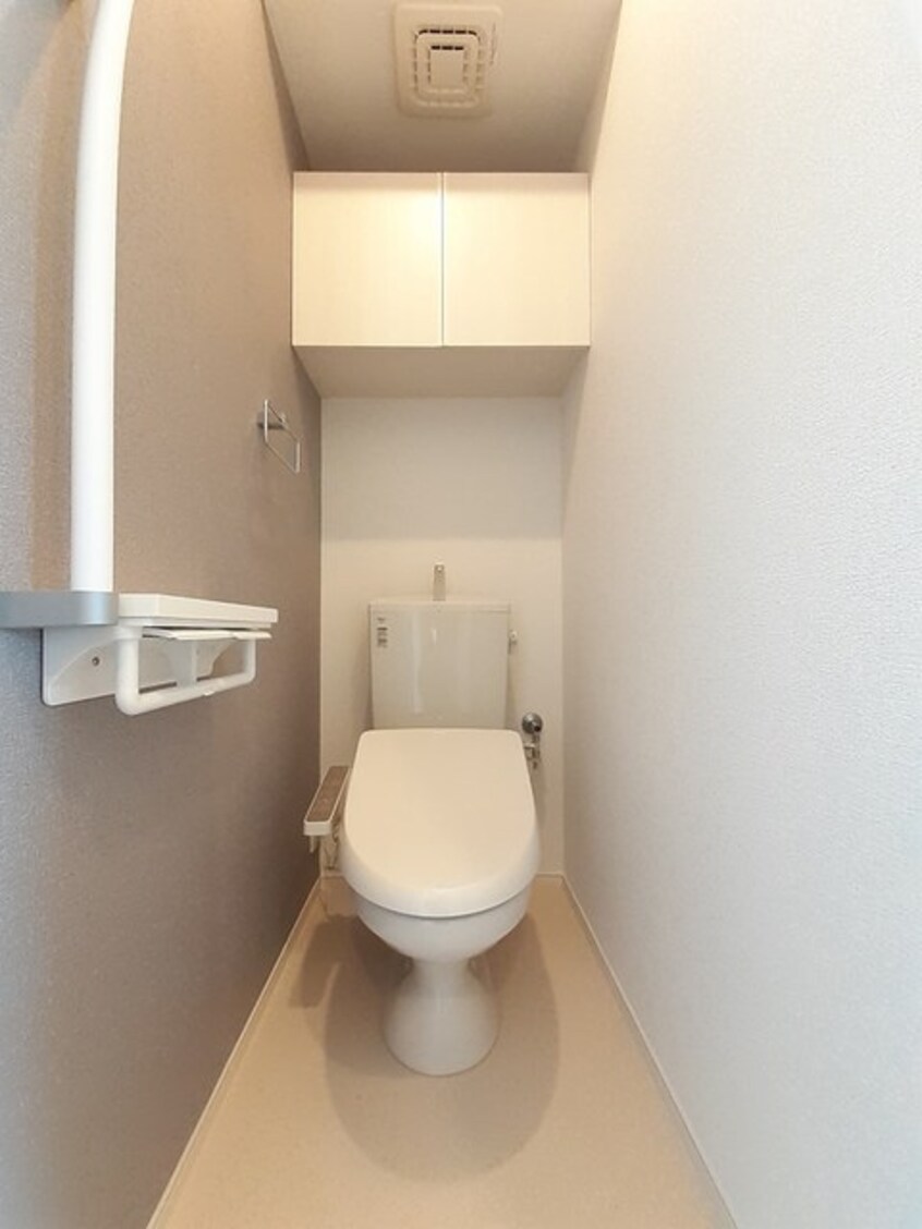  シャトー　ドゥ　湊V