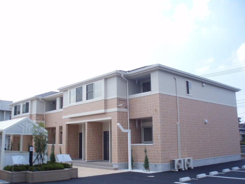 外観写真（昼） イリゼI