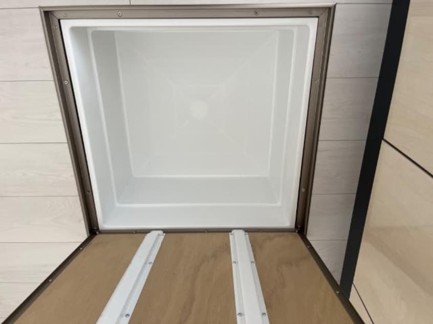 収納 ウィスタリア