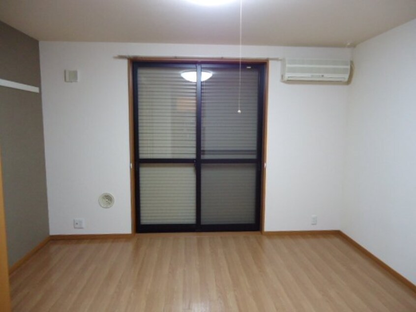 洋室 エスポアール