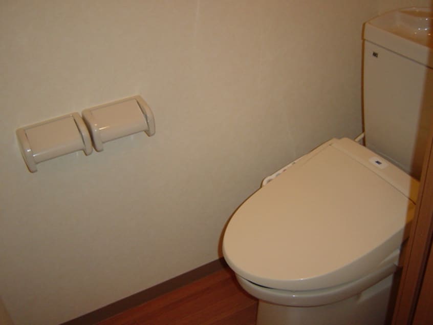 トイレ キャトル・セゾン