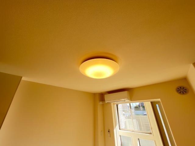 照明 ユーパークウーノ