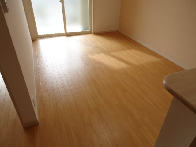 リビング サンハイツ