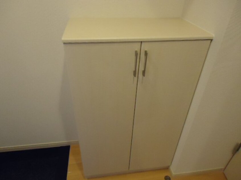 シューズボックス サンハイツ