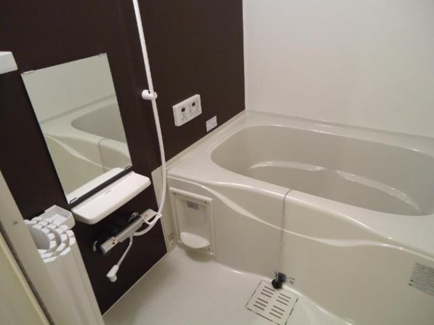 バス／シャワールーム等 ヴィラ　カン