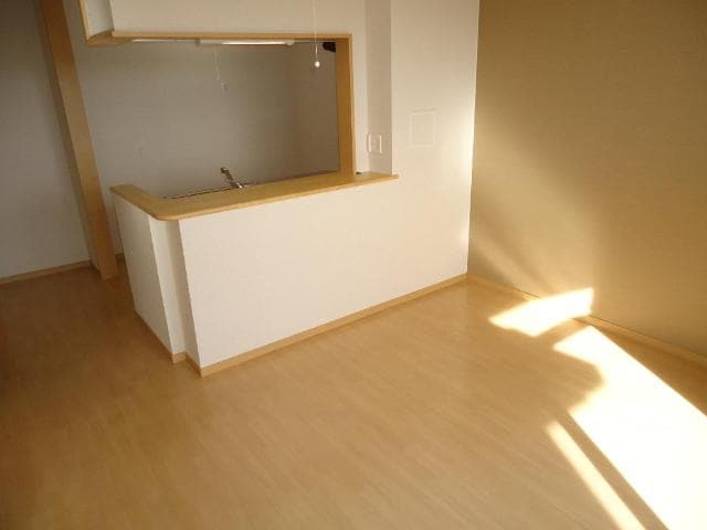 リビング アラモード　スクエア