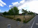 ひまわり公園まで110m エスペラルＤ
