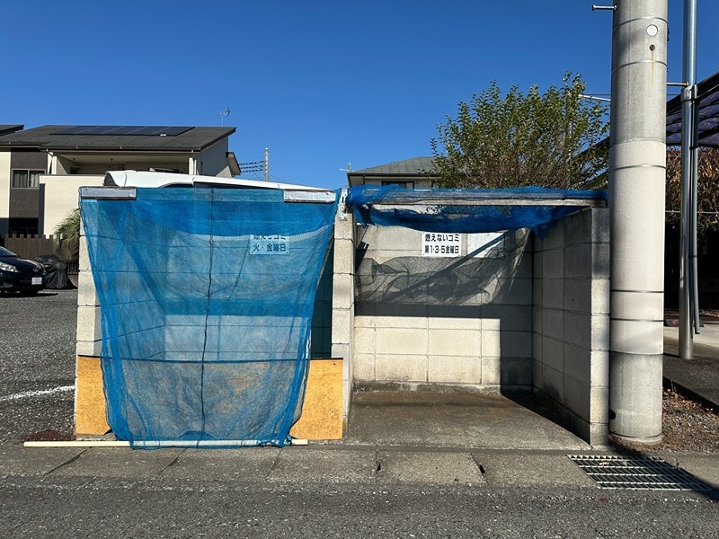 ゴミステーション グランパレ
