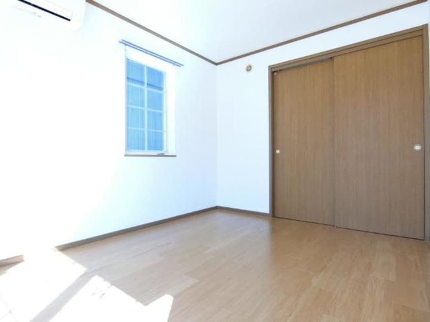  ソレーユシャンブル３５４Ａ