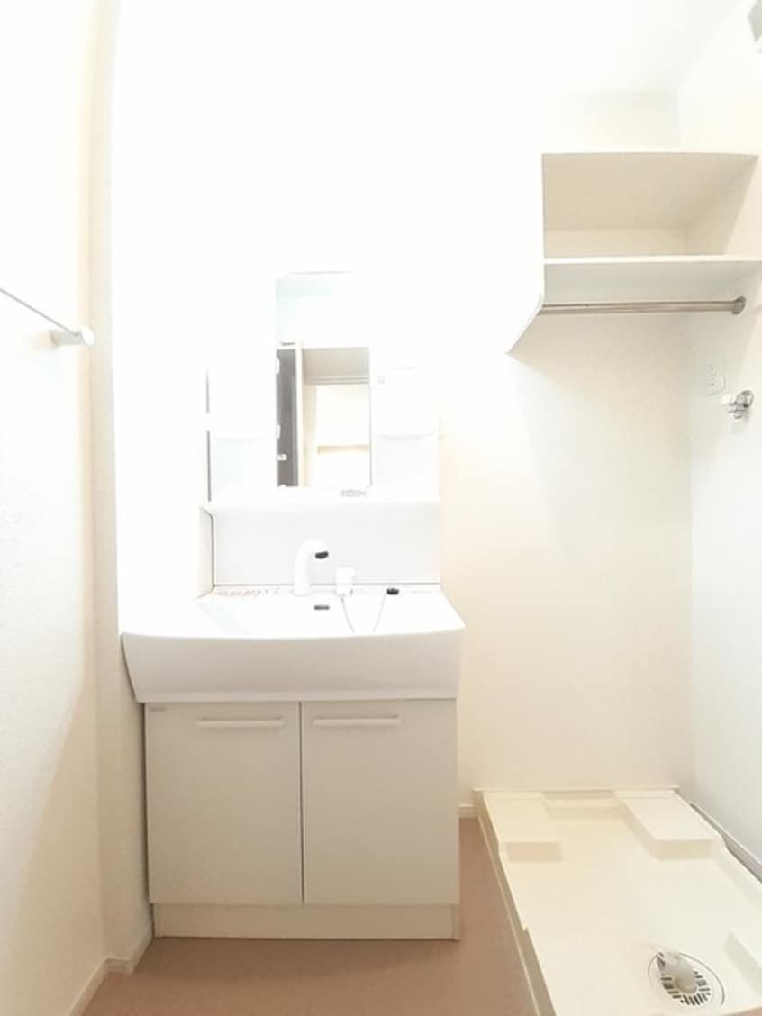  クレメント　ヴィラ　II