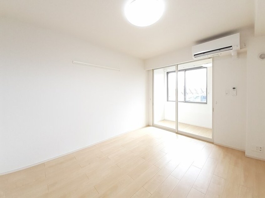  ブライト　フューチャー