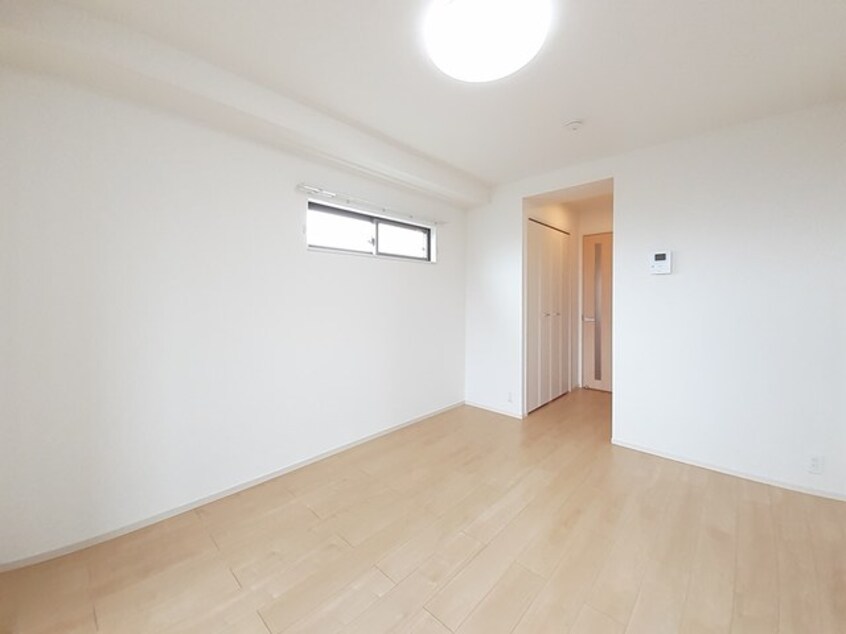  ブライト　フューチャー