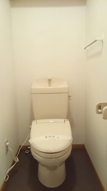  ハーモニウエストＡ