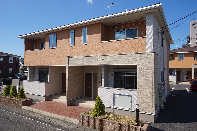  チャンプ　ヴィレージ　Ａ