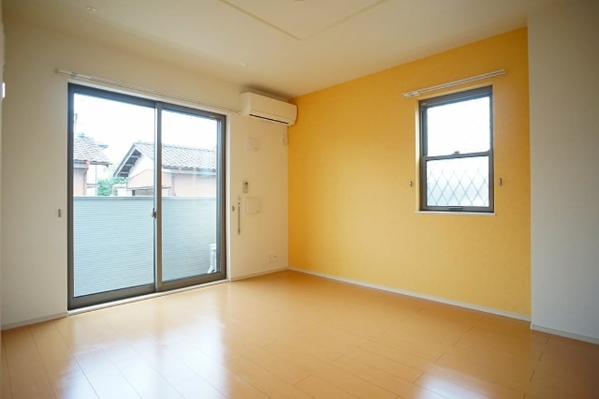  チャンプ　ヴィレージ　Ａ