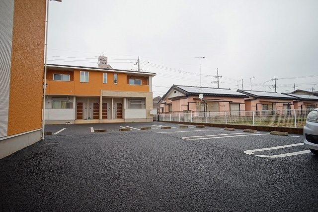  チャンプ　ヴィレージ　Ａ