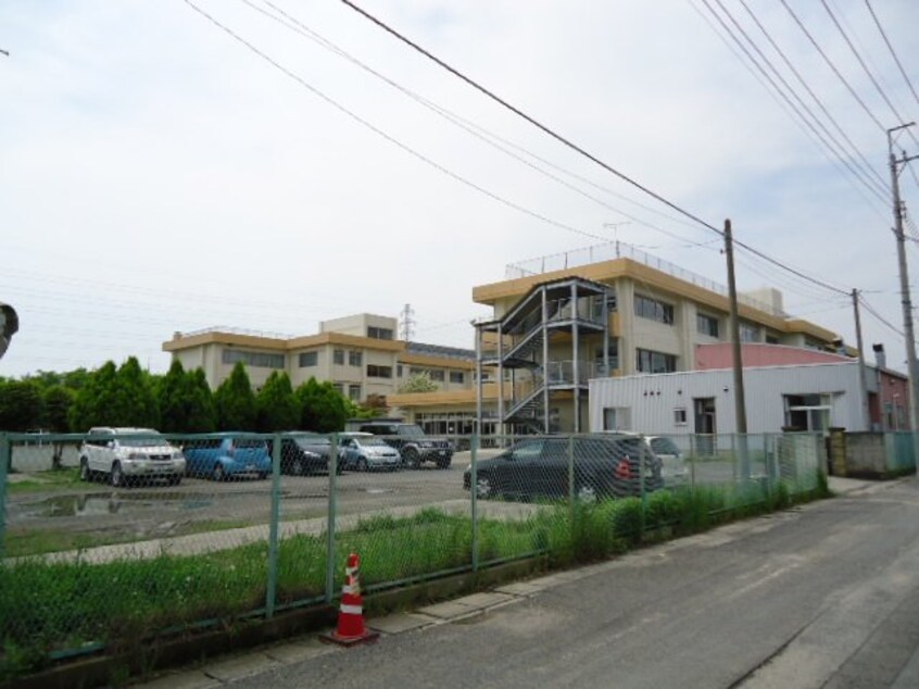 太田市立九合小学校まで611ｍ ウィスタリア