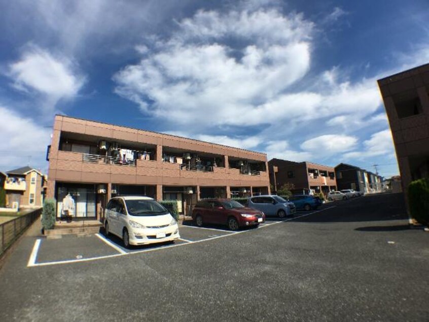 外観写真（昼） グランティアＢ