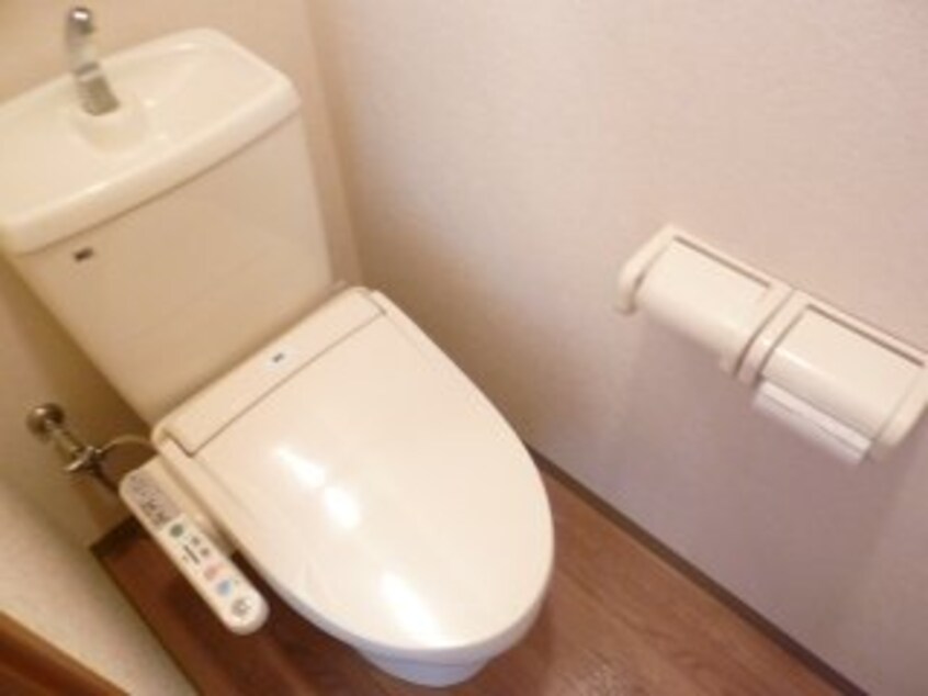 シャワー付トイレ レジオン・ドヌール