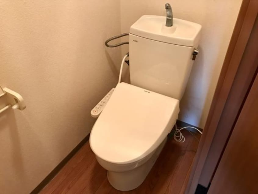 シャワー付トイレ ティアラ